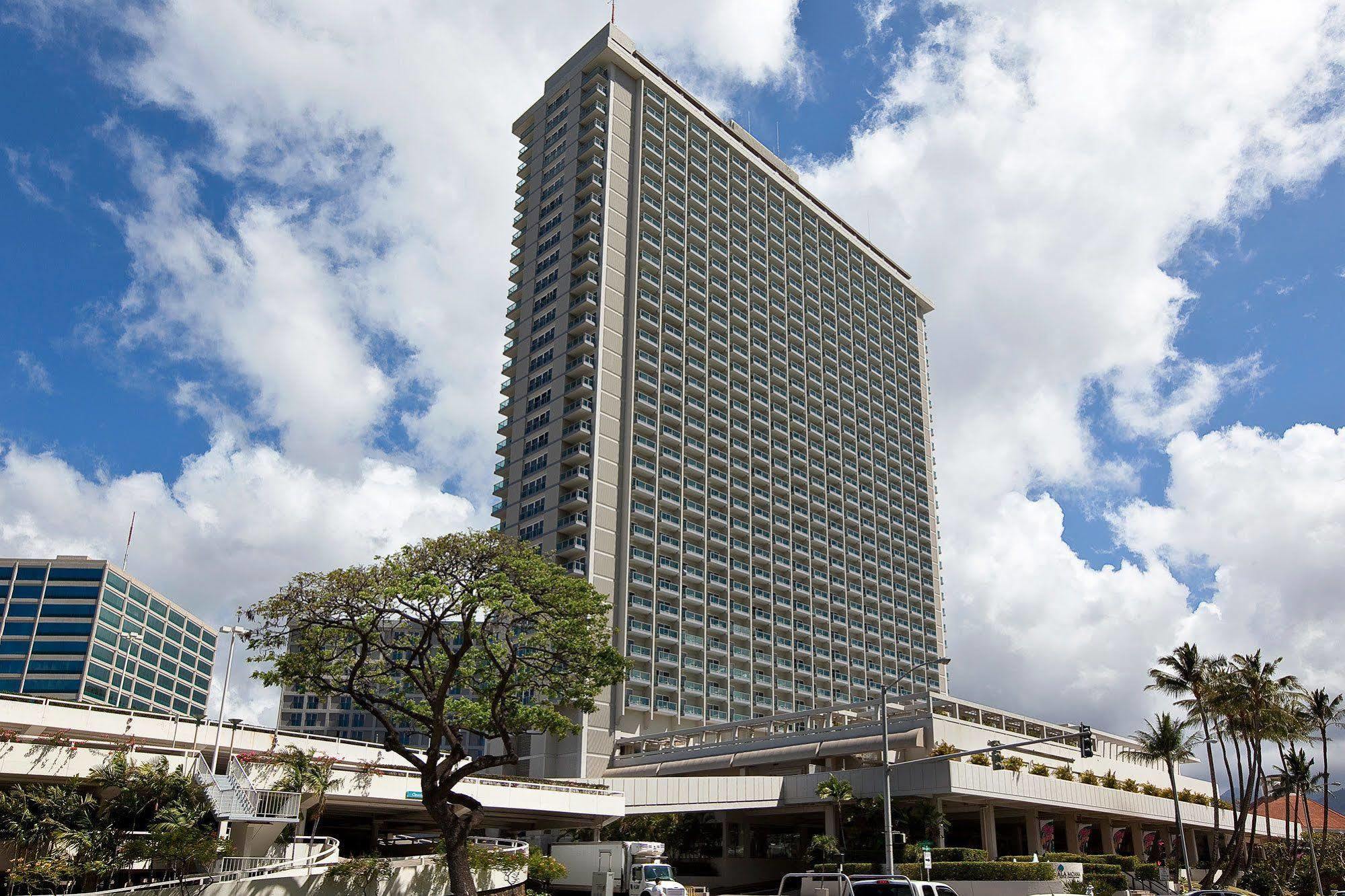 Ala Moana Hotelcondo By Luana Vacation Rental Хонолулу Екстериор снимка