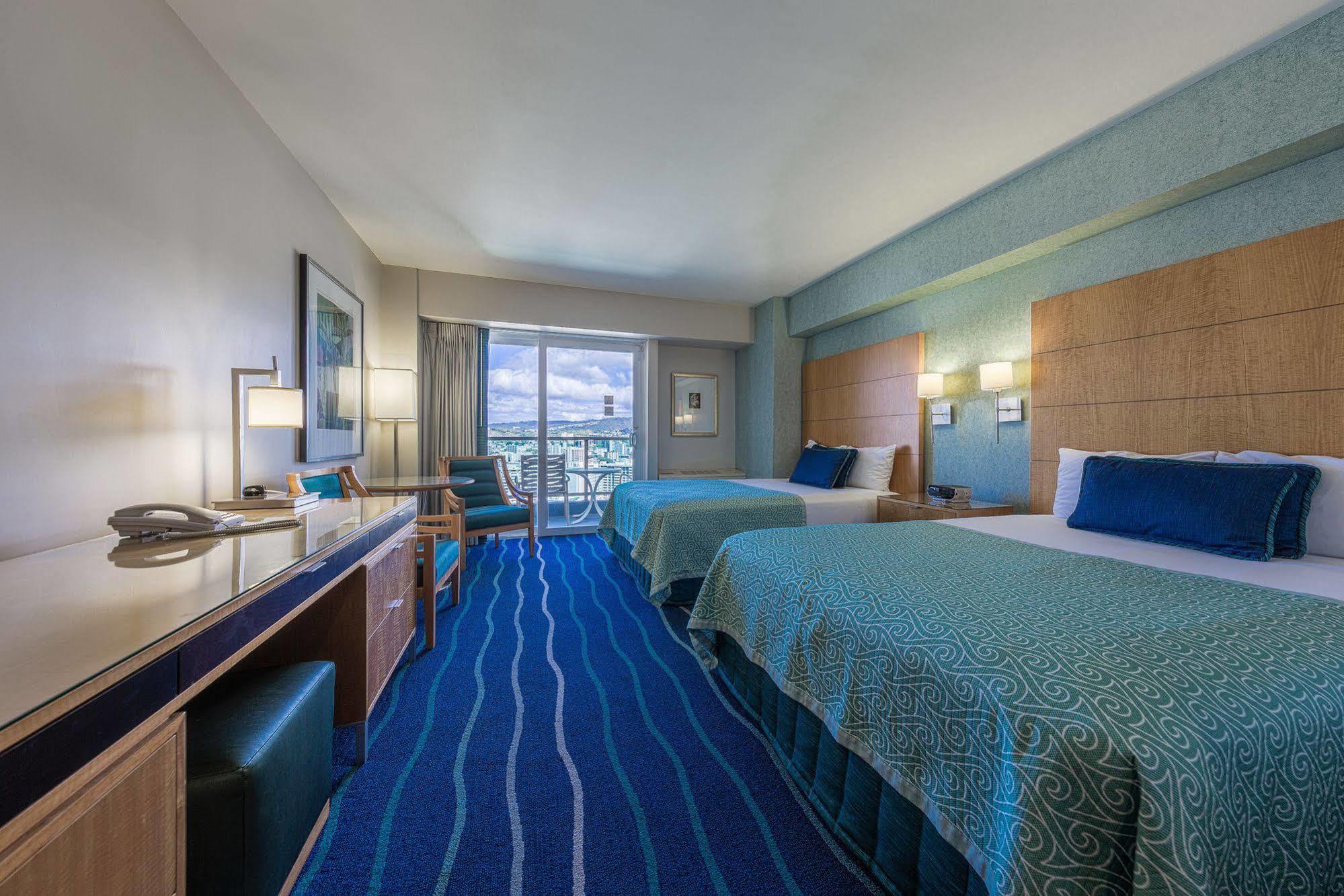 Ala Moana Hotelcondo By Luana Vacation Rental Хонолулу Екстериор снимка