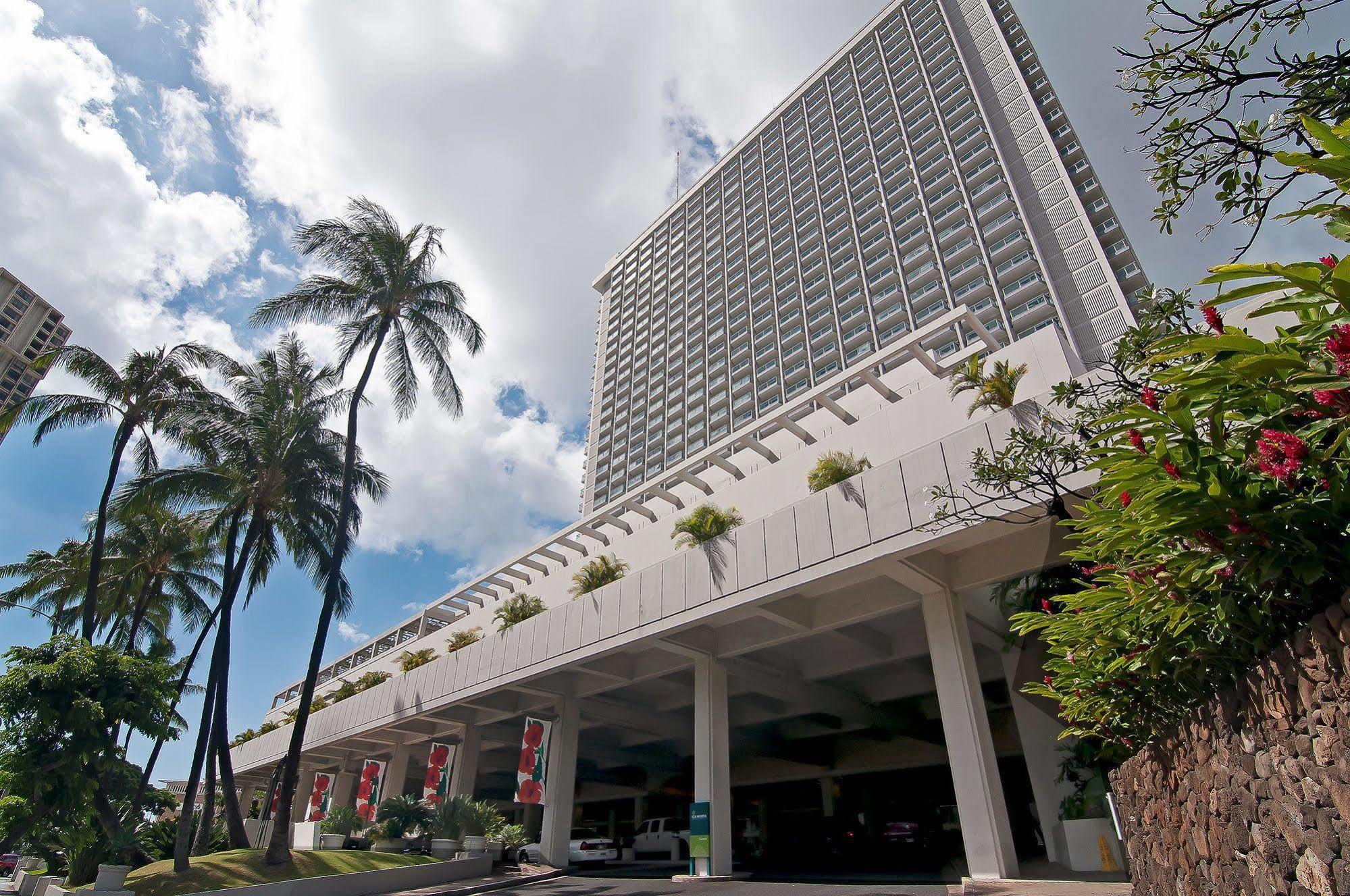 Ala Moana Hotelcondo By Luana Vacation Rental Хонолулу Екстериор снимка